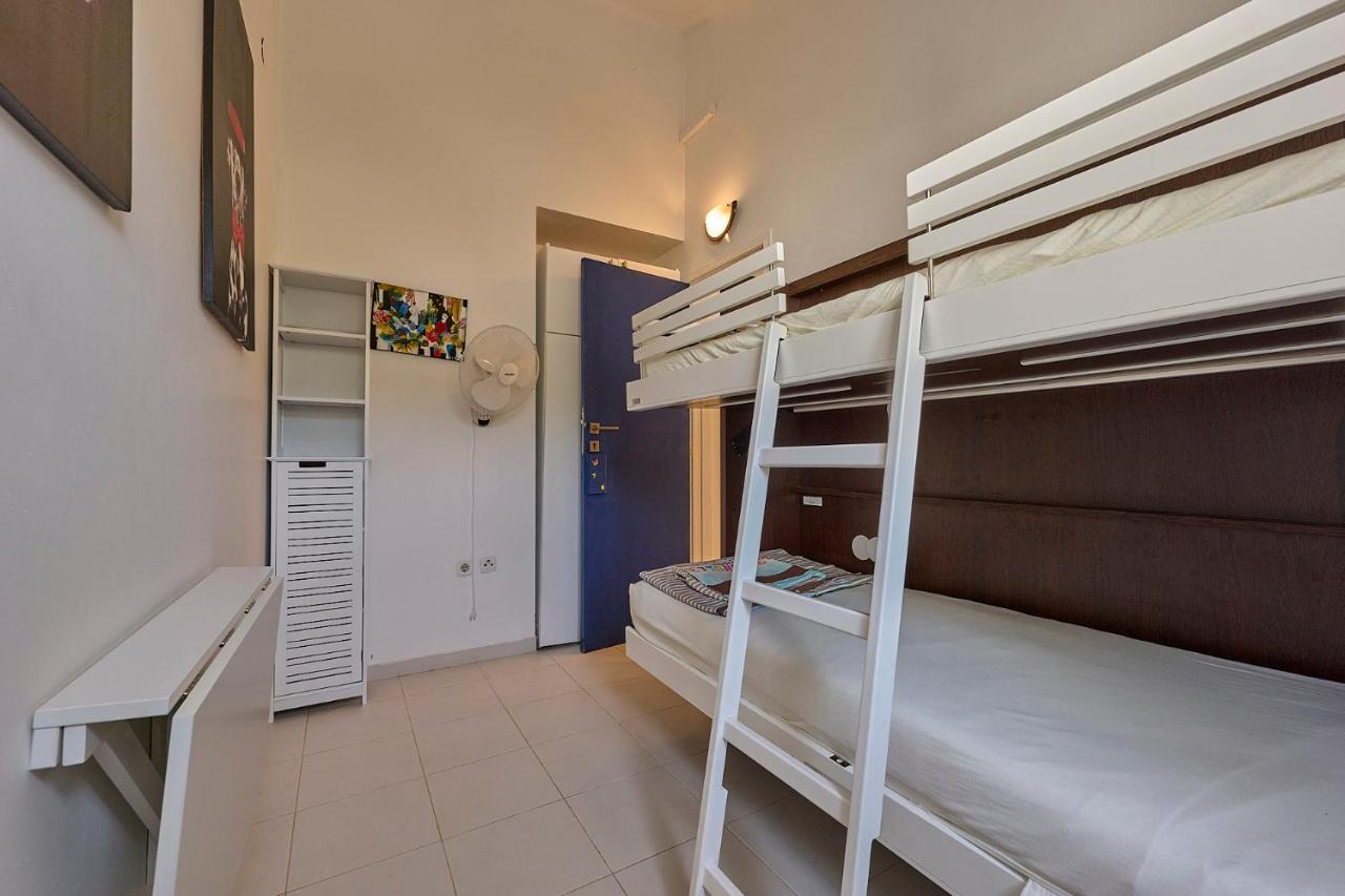 Villa Unique Sur La Plage Pour Des Vacances Inoubliables En Famille Ou Entre Amis Pour 10 Personnes Slatine Exterior foto