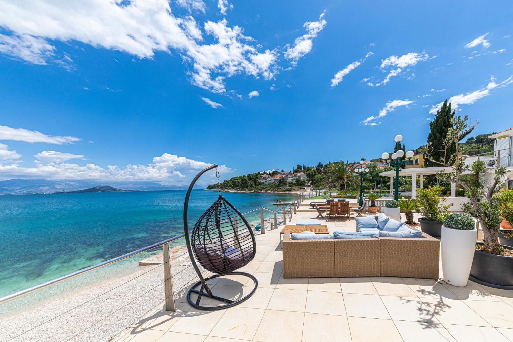 Villa Unique Sur La Plage Pour Des Vacances Inoubliables En Famille Ou Entre Amis Pour 10 Personnes Slatine Exterior foto